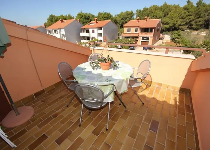 With A Parking Space - 7203 Daire *