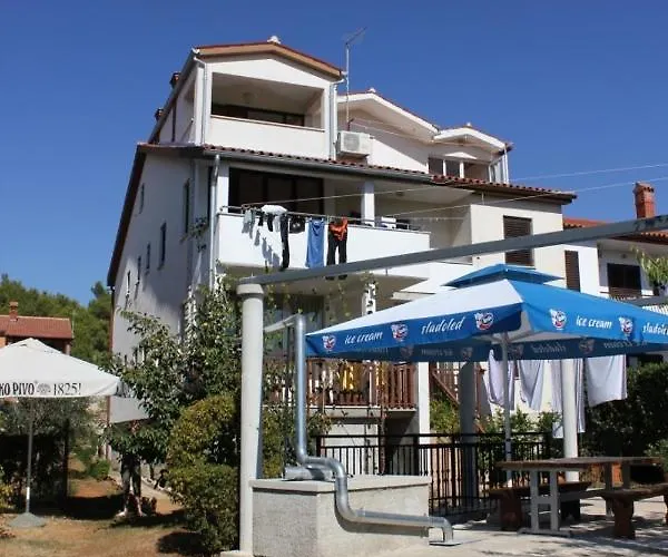 Apartamento With A Parking Space - 7203 *